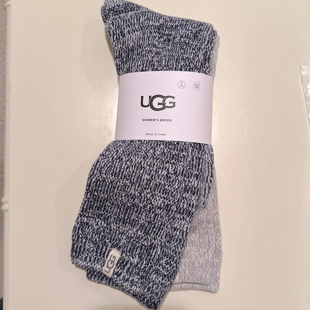 UGG, NWT, 2 pack of women’s rib knit slouchy crew socks, deep navy/seal. OS.